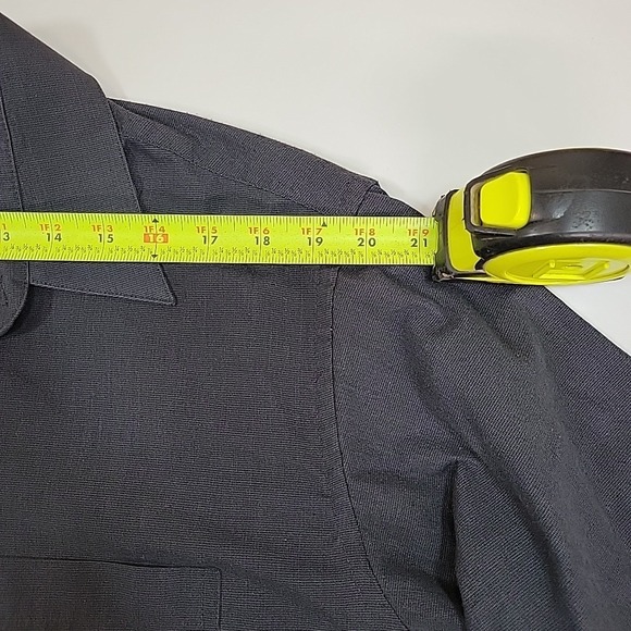 Pierre Cardin Men's Black Dress Button Shirt Size 16-16.5 34/35 - Picture 3 of 7